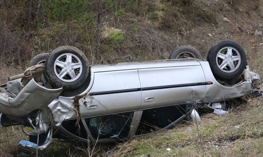 Bayram ziyareti faciaya dönüştü: Bir çocuk öldü, 4 kişi yaralandı