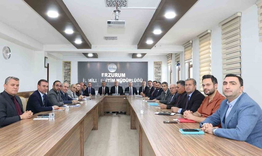 Erzurum'da eğitimde kalitenin artırılması için önemli zirve