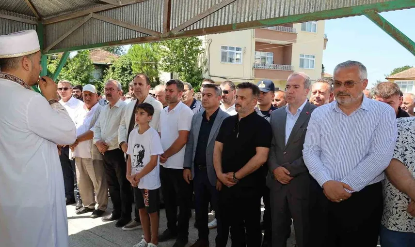 Bafra'da sulama kanalına düşen genç için cenaze töreni düzenlendi