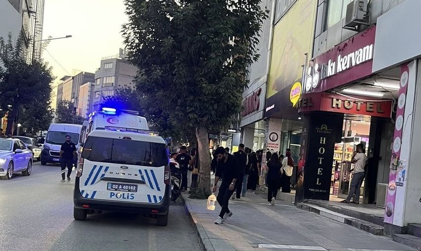 Adıyaman'da iki kız grubunun kavgasında bir kişi yaralandı