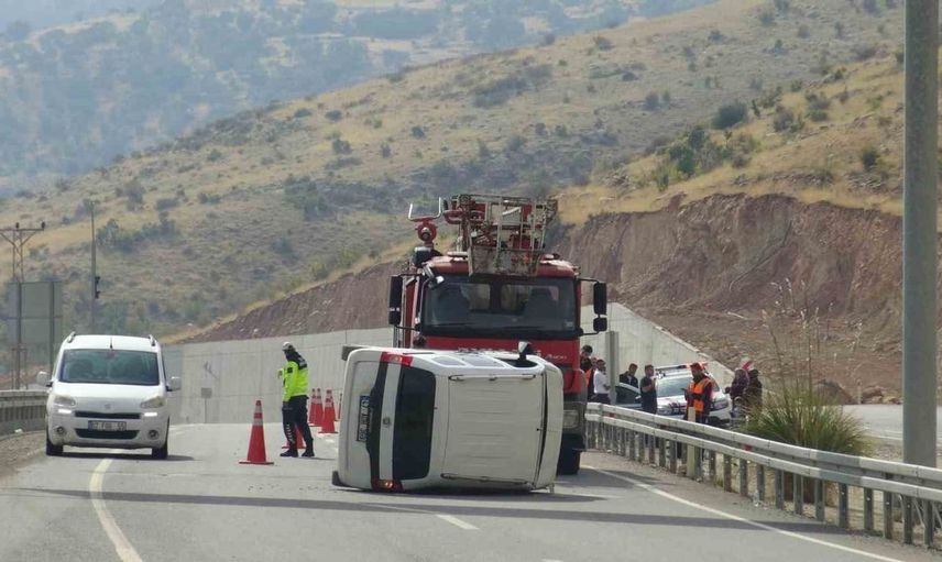 Batman'da sürücü takla atan araçtan sağ çıktı: Kazadan burnu bile kanamadan kurtuldu