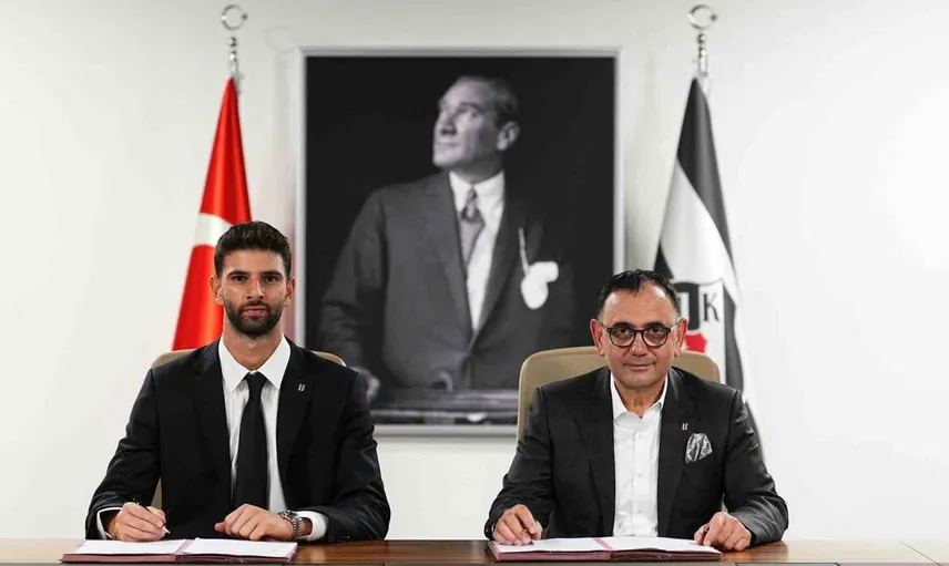 Beşiktaş transfer dönemini hareketli geçirdi: 10 yeni oyuncu kadroda