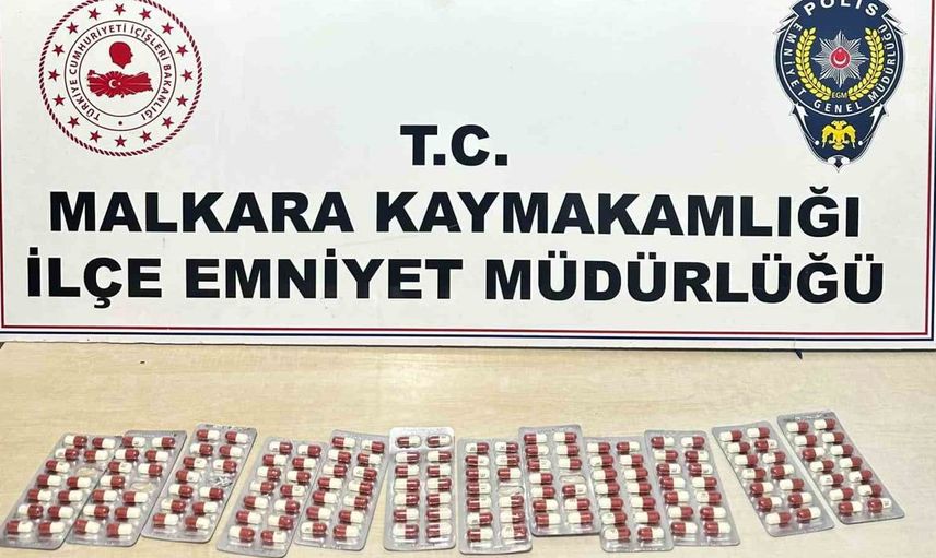 Malkara'da narkotik operasyonu: Uyuşturucu haplar ve para ele geçirildi