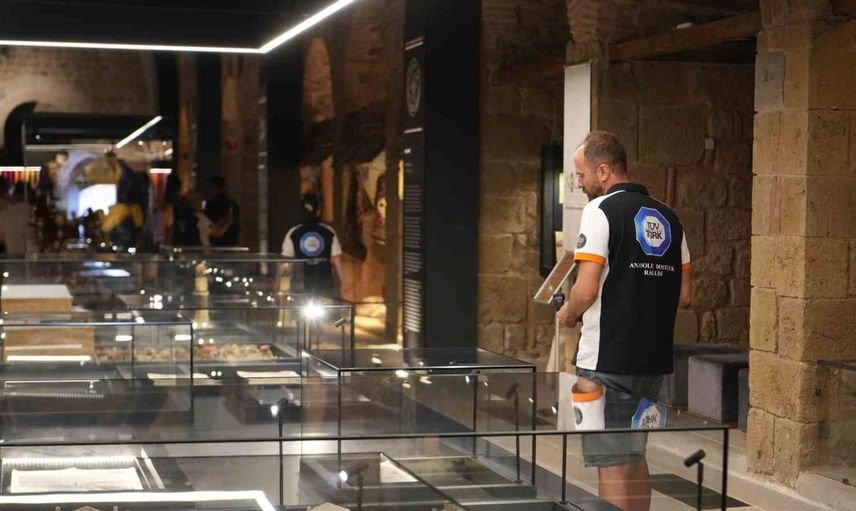 Anadolu dostluk rallisi, Niğde'de kültürel zenginlikleri keşfetti