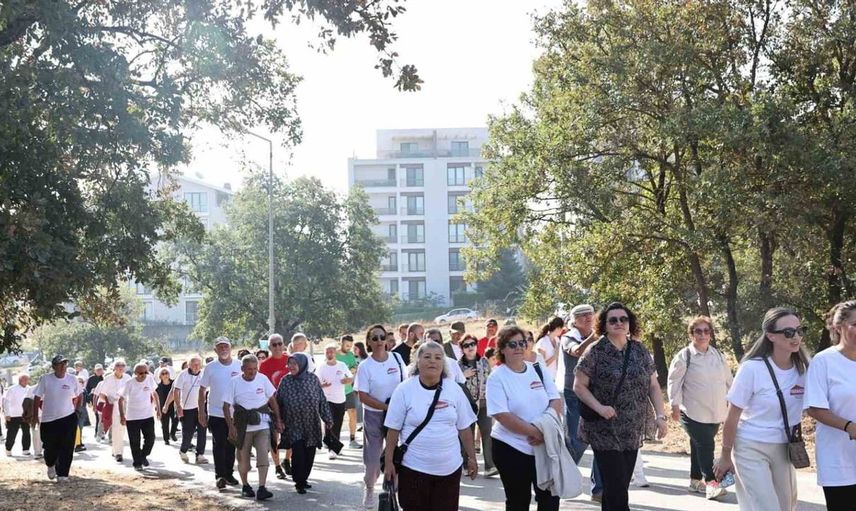 Nilüfer'de Alzheimer bilinçlendirme yürüyüşü düzenlendi