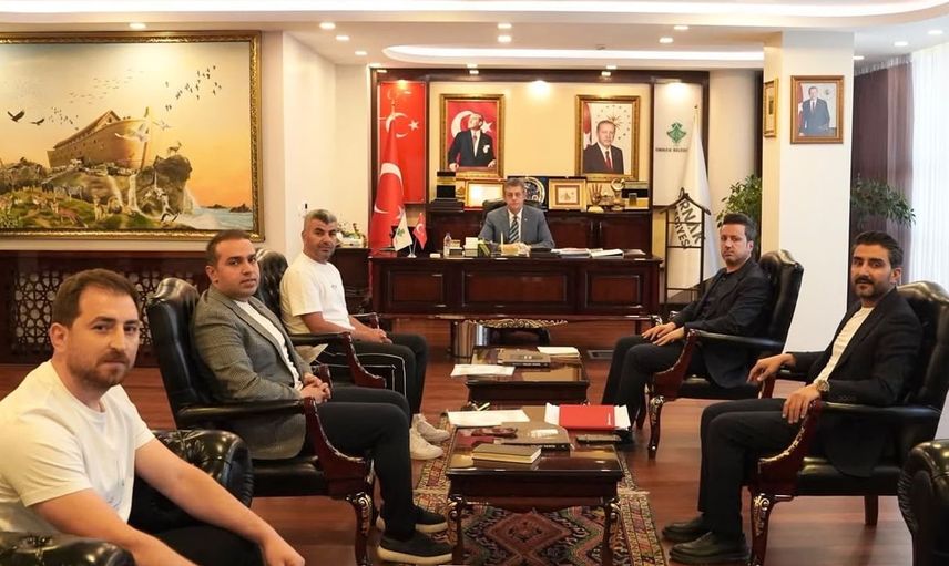 Şırnak belediyesi futbol takımı için düğmeye bastı
