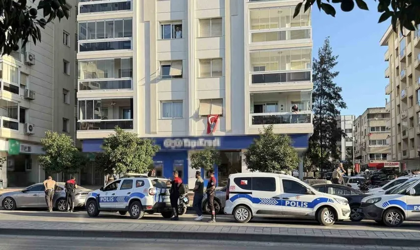 İzmir'deki banka soygun girişimi polisi harekete geçirdi