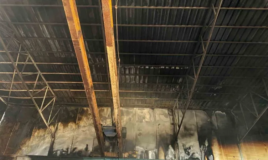 Elazığ'da konteyner üretim tesisinde çıkan yangın kontrol altına alındı
