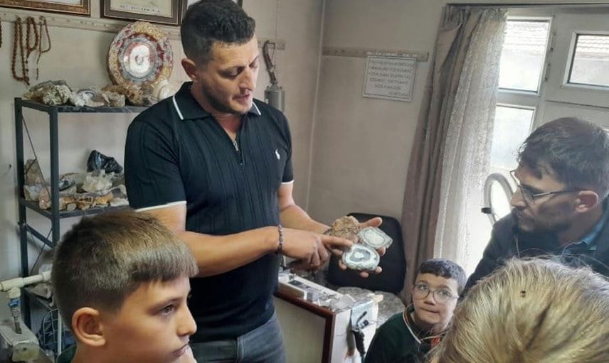 Tavşanlılı öğrencilerin doğal taş sanatına merakı: Zanaatkarlarla buluştular