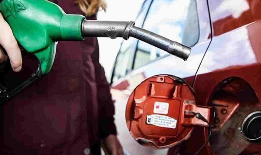 Benzin fiyatlarına düşüş bekleniyor! 24 Nisan 2022 İstanbul, Ankara, İzmir motorin ve benzin fiyatına indirim ne zaman gelecek? 24 Nisan güncel akaryakıt fiyatları