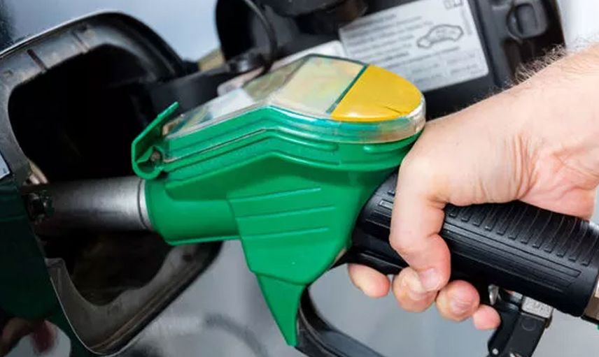 Benzin ve motorine yeni zamlar mı geliyor? Bu gece de akaryakıta zam gelecek iddiası ortalığı karıştırdı!