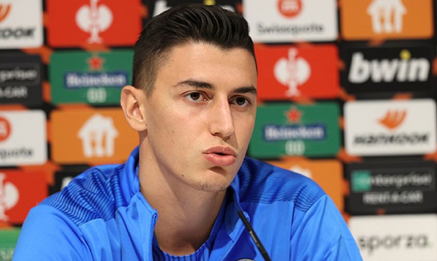 Berke Özer'in menajeri Ömer Koray Uzun, oyuncusuna Fenerbahçe'de haksızlık yapıldığını ve kariyerine Avrupa'da devam edeceğini söyledi