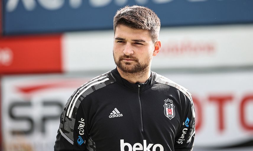 Beşiktaş Forması Giyen Ersin Destanoğlu'ndan Çarpıcı Açıklamalar