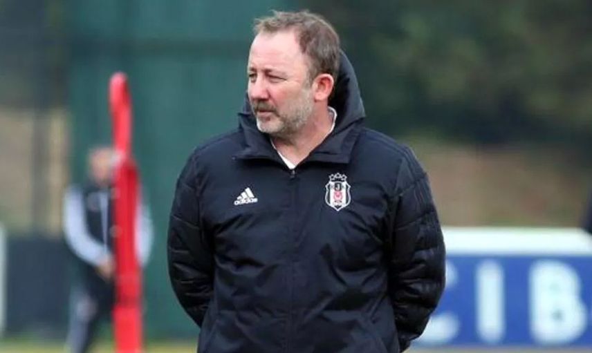 Beşiktaş Teknik Direktörü Sergen Yalçın'dan Sporting Lizbon Maçı Öncesi Kritik Toplantı!