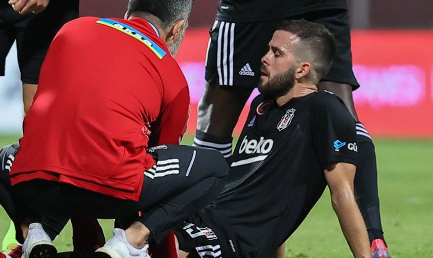 Beşiktaş'a Miralem Pjanic'ten Kötü Haber!
