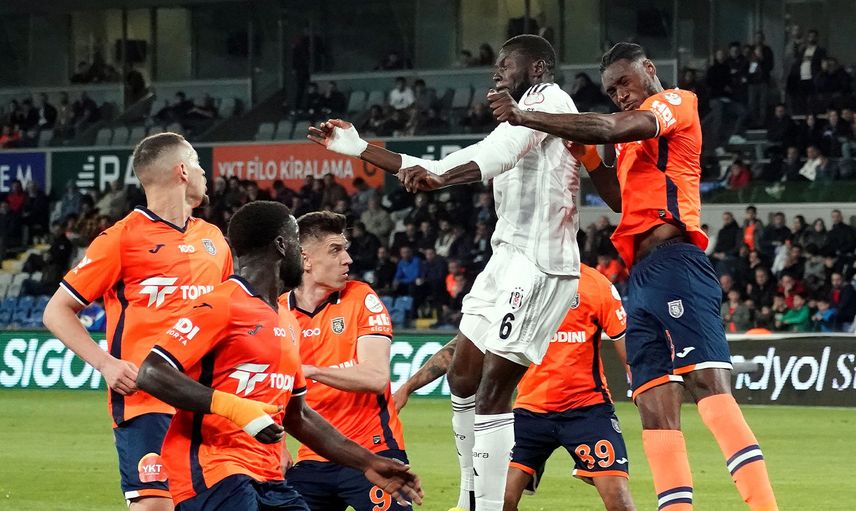 Beşiktaş'ı eski yıldızı yıktı: Başakşehir ile berabere kaldı