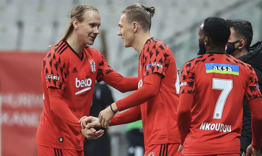 Beşiktaş'ın Genç Yıldızı Serdar Saatçi'den Domagoj Vida'ya Övgü!