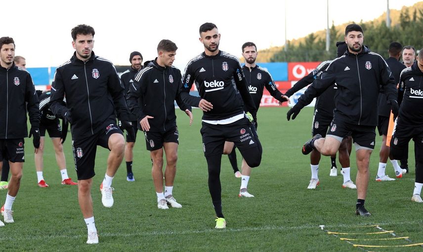 Beşiktaş'ın Kasımpaşa Maçı Öncesi Eksikleri Belli Oldu.