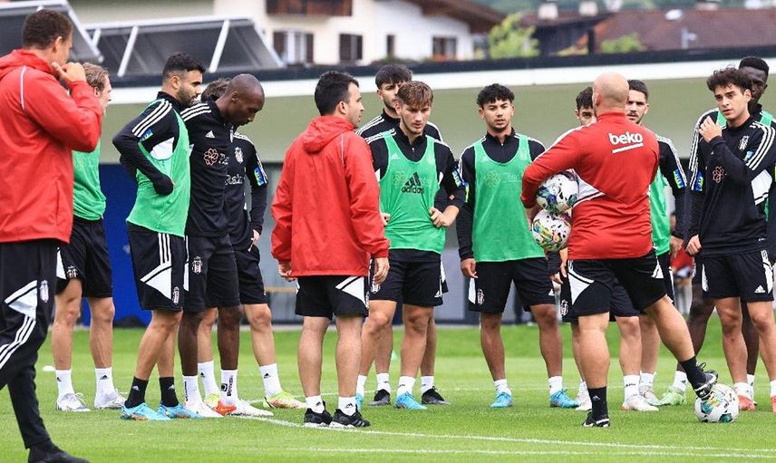 Beşiktaş’ta hangi futbolcu kadro dışı bırakıldı? Serdar Saatçi Beşiktaş’ta kadro dışı mı bırakıldı? Beşiktaş Serdar Saatçi’nin kadro dışı bırakıldığını açıkladı. Serdar Saatçi Beşiktaş’tan ayrılacak mı?