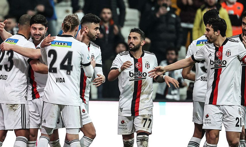 Beşiktaş'ta Sivasspor Maçında Forma Giyebilecek İsimler Belli Oldu