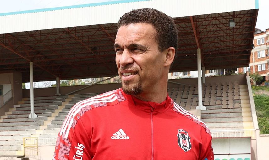 Beşiktaş'ta Valerien Ismael, Kasımpaşa maçı öncesinde Süper Lig'deki Avrupa kupaları hedeflerini futbolcularıyla görüştü