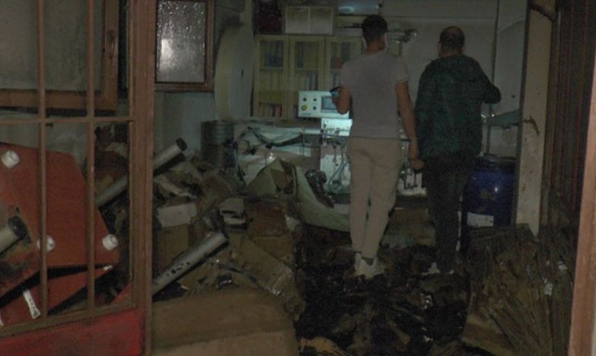 Beykoz'da Bir İş Yerinde Yangın Meydana Geldi