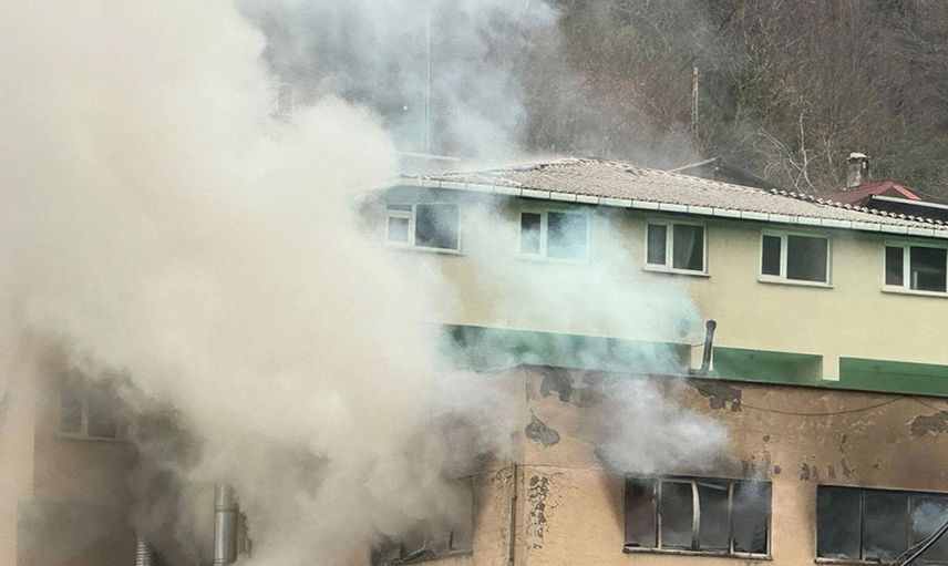 Beykoz'da bir fabrikada yangın çıktı çevre ilçelerden destek ekibi yolda!