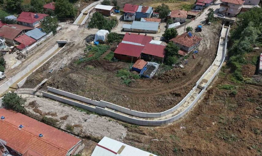 Ambar Deresi havzasında taşkın riskine karşı çalışmalar hız kazanıyor
