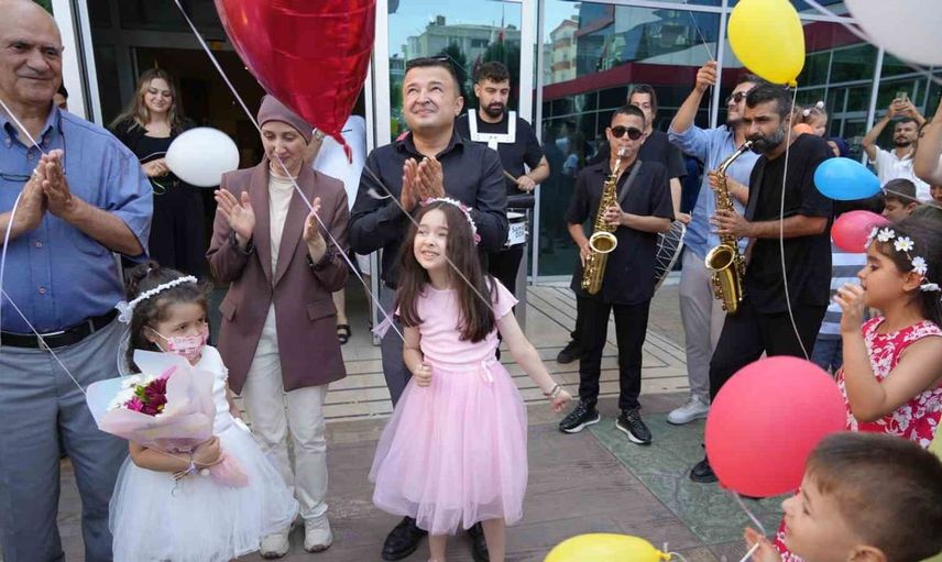 Berra'nın doğum günü kutlası lösemiyi yenmenin mutluluğuyla birleşti