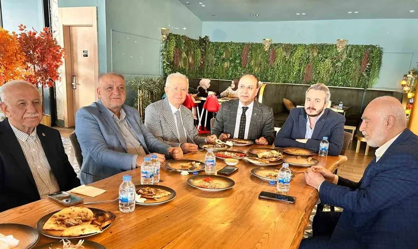 Siirtli hemşeriler geleneksel büryan kebabı için Ankara’da buluştu
