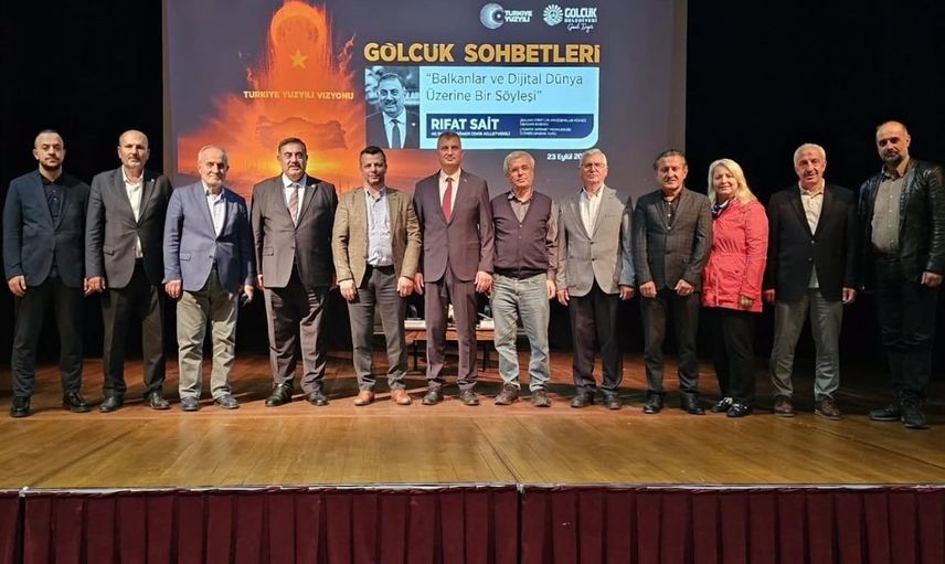 Gölcük'te dijital medya ve balkanlar üzerine dikkat çekici sohbet gerçekleştirildi