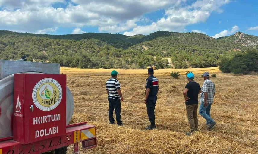Bilecik'te biçerdöver operatörlerine yangın uyarısı yapıldı