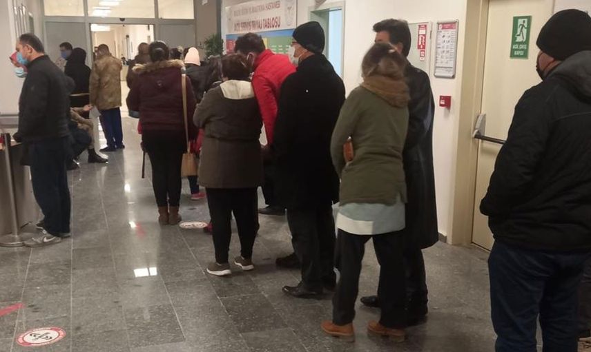 Bilecik'te Binlerce Kişi Hastaneye Başvurdu: Sağlık Bakanlığı Özel Ekip Kurdu!