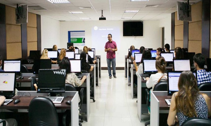Bilgisayar ve Öğretim Teknolojileri Öğretmenliği DGS 2022 taban puanları ve bölüm kontenjanları