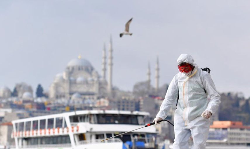 Bilim Kurulu Üyesi: İki Hafta Beklenecek Diye Bir Şey Yok!