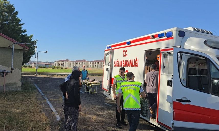 Bingöl'de Gıda Zehirlenmesi Vakası: 4 Kişi Helikopterle Hastaneye Ulaştırıldı
