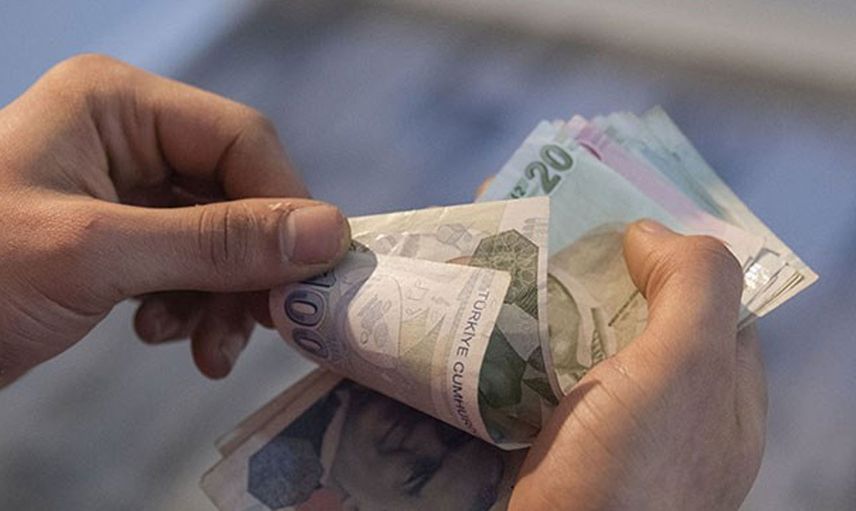 Binlerce öğrenciye geri ödemesiz burs seçeneği, başvurular devam ediyor!