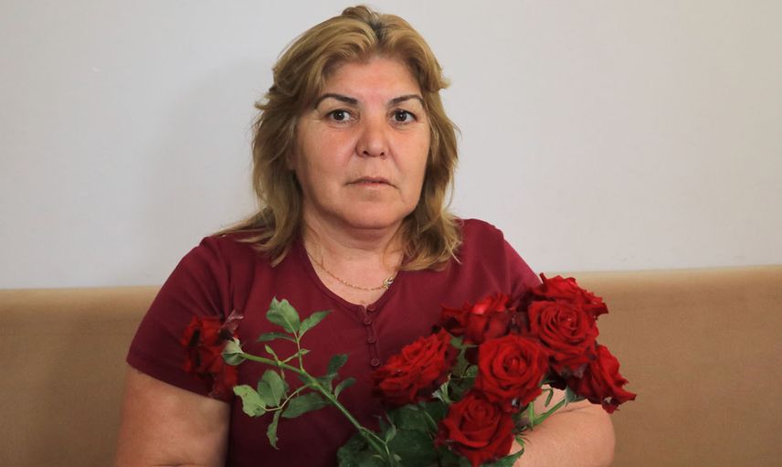 Bir demet çiçek hayatı ancak bu kadar kabusa döndürebilirdi!