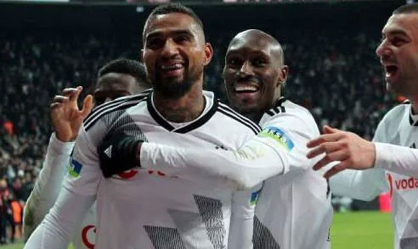 Boateng Kumarhaneye Gittiği İçin Kadro Dışı Kaldı!