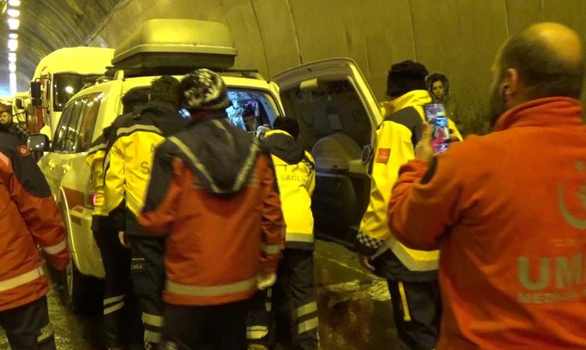 Bolu Dağı Tüneli'nde korkunç olay: Kaza sonrası hipotermi geçirdi!