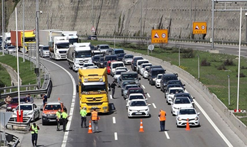 Bolu Dağı Tüneli’nde Trafik Durdu
