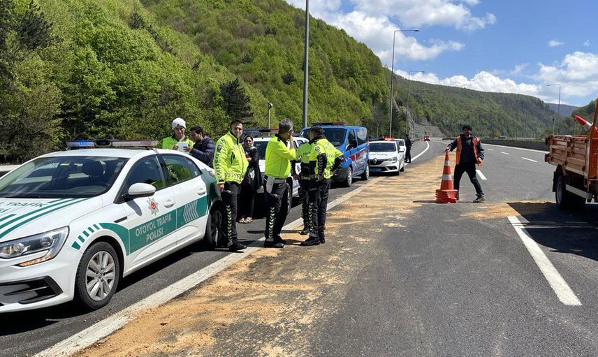 Bolu Dağı Tüneli'nde zincirleme trafik kazası! Tünel ulaşıma kapatıldı