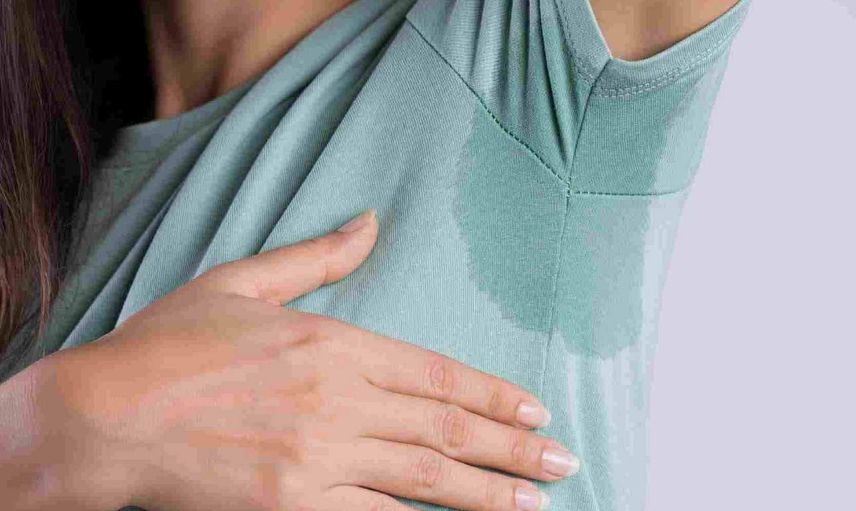 Botoks ile terleme nasıl engellenir, zararları nelerdir? Terleme için botoks yapılan bölgeler