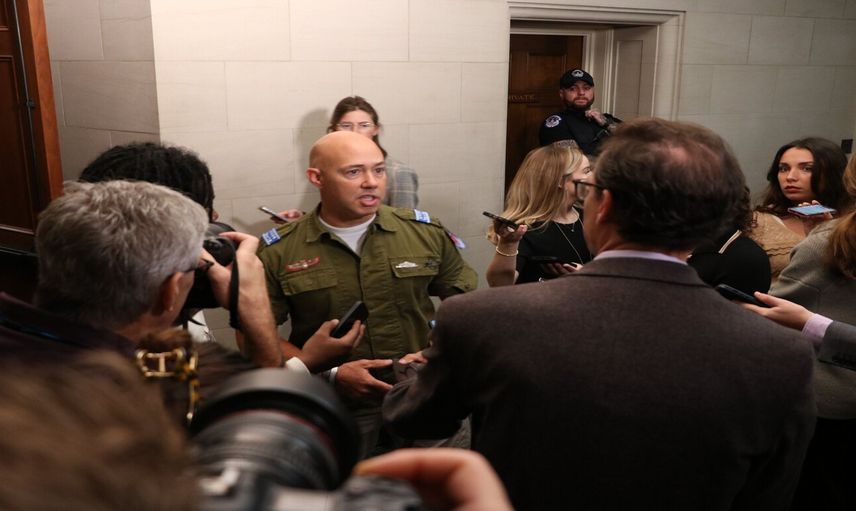 Brian Mast ve Medea Benjamin Arasında Gerilim: "Teröristleri Öldürmek Diplomatik Bir Yöntemdir" Tartışması