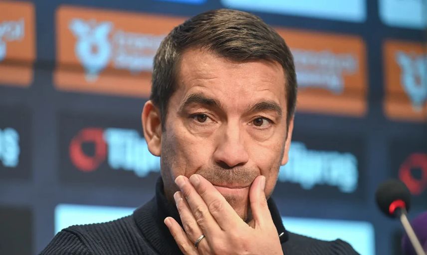 Bronckhorst'un kaderi belli oldu