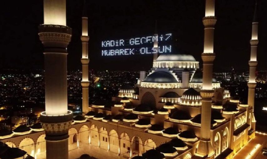 Bu sene Kadir Gecesi ne zaman, hangi güne denk gelecek? 2022 Kadir gecesi günü ve zamanı