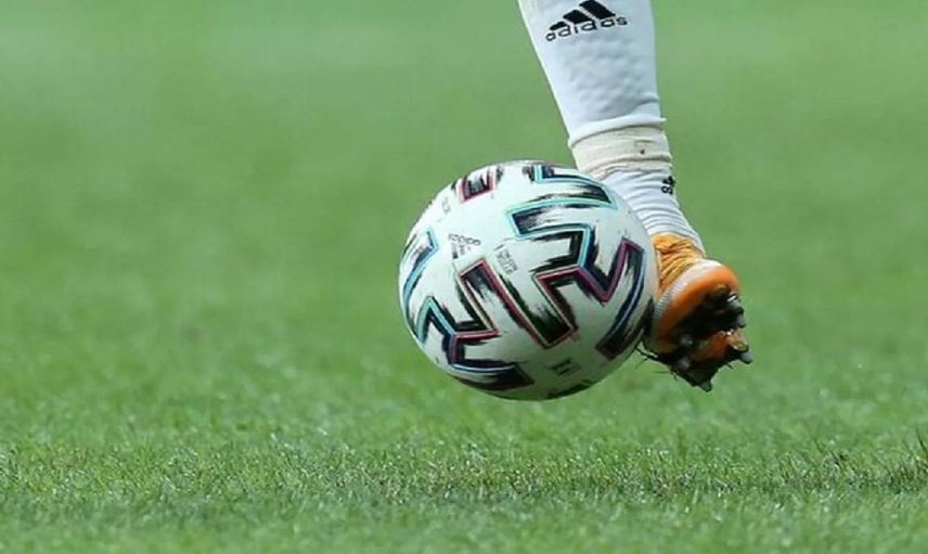 Bugün hangi maçlar var? Kimin maçı var? Süper Lig, İngiltere Ligi maçı var mı? 8 Ocak Pazar maç programı