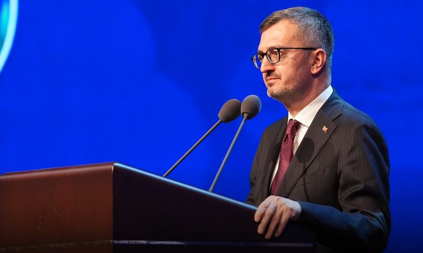 Burhanettin Duran: “Çocukların Sesi İnsanlığın Umudu”