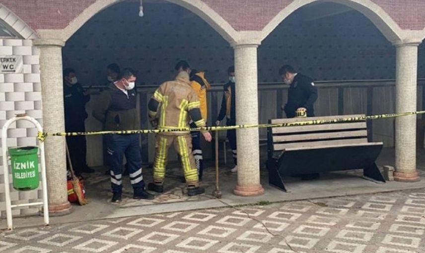 Bursa'da Cami Tuvaletinde Ceset Bulundu