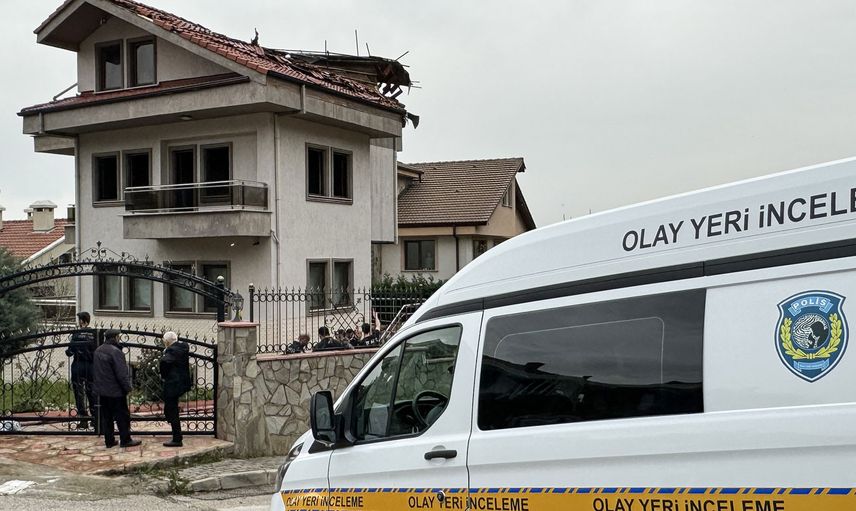 Bursa’da garip olay: Villada çıkan yangında ölen kişi meğer cinayet kurbanıymış!